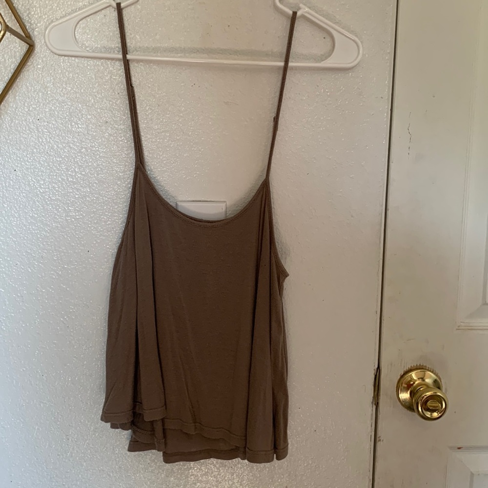Brown crop tank